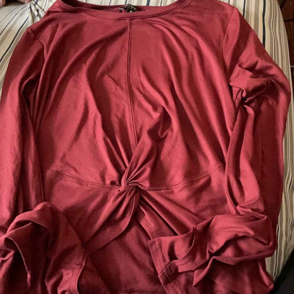 Zobha long sleeve cropped
